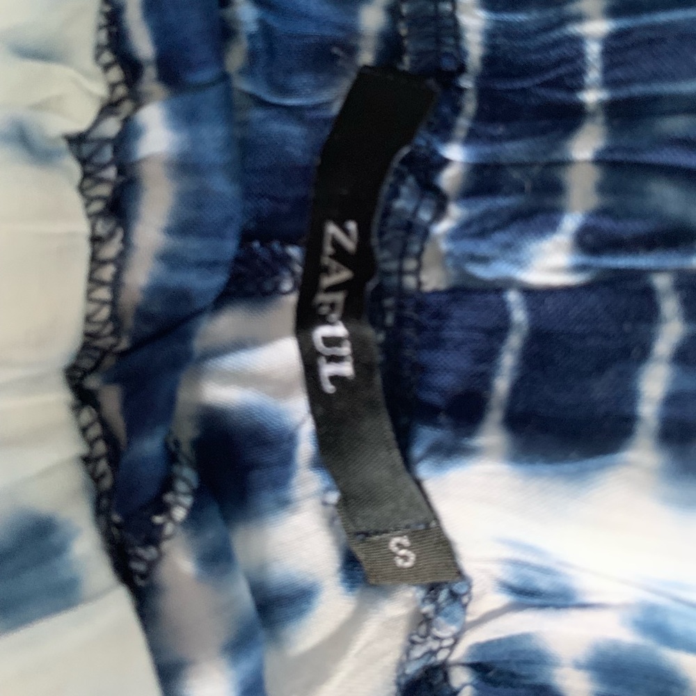 shorts - Picture 2 of 2